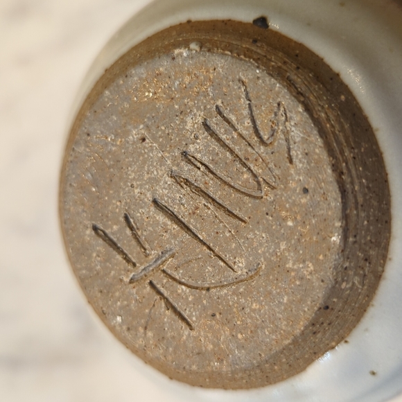 Handmade stoneware - Picture 3 of 5